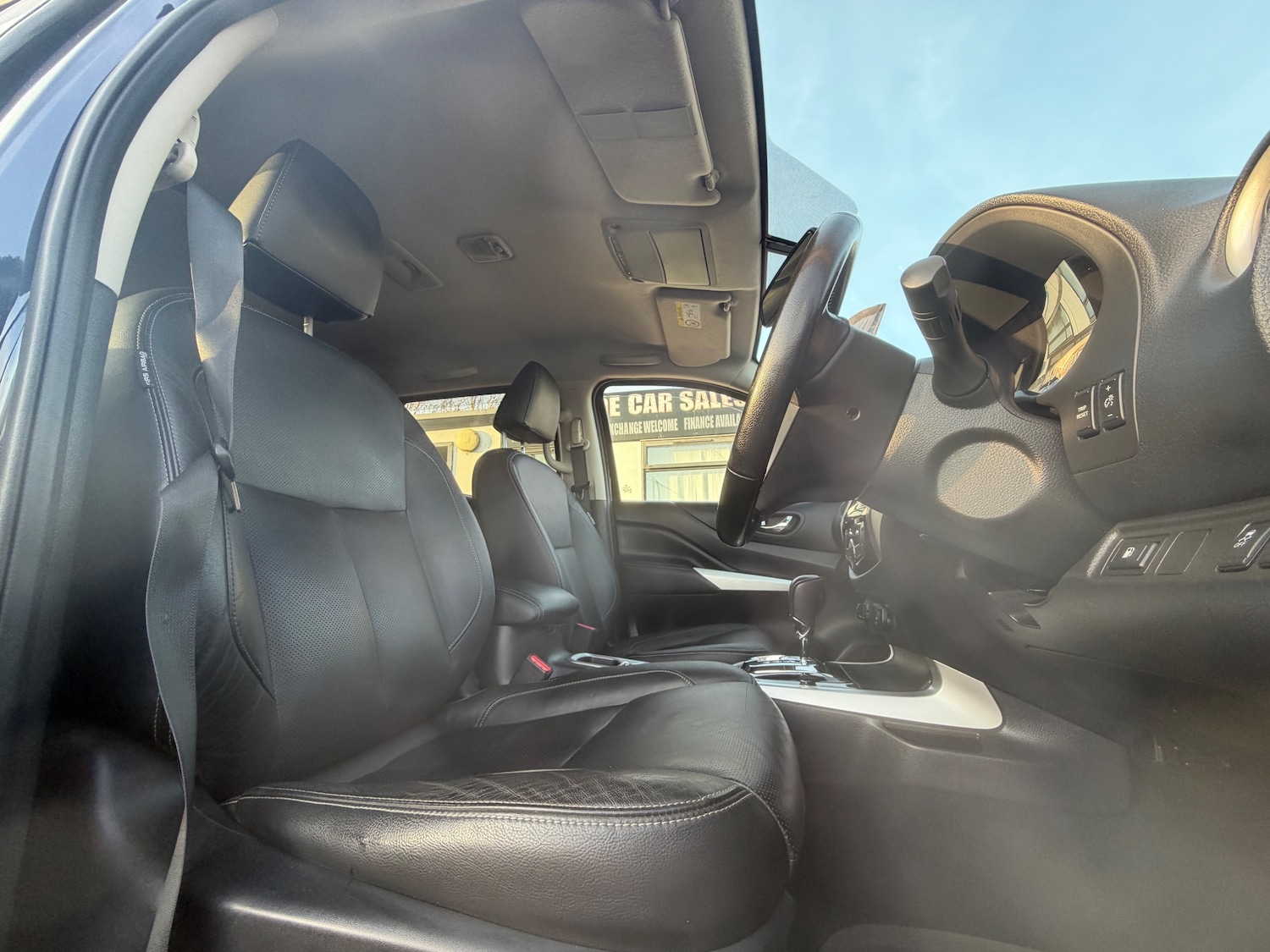 Used Nissan Navara 2018 for sale - 77979093: Photo 20