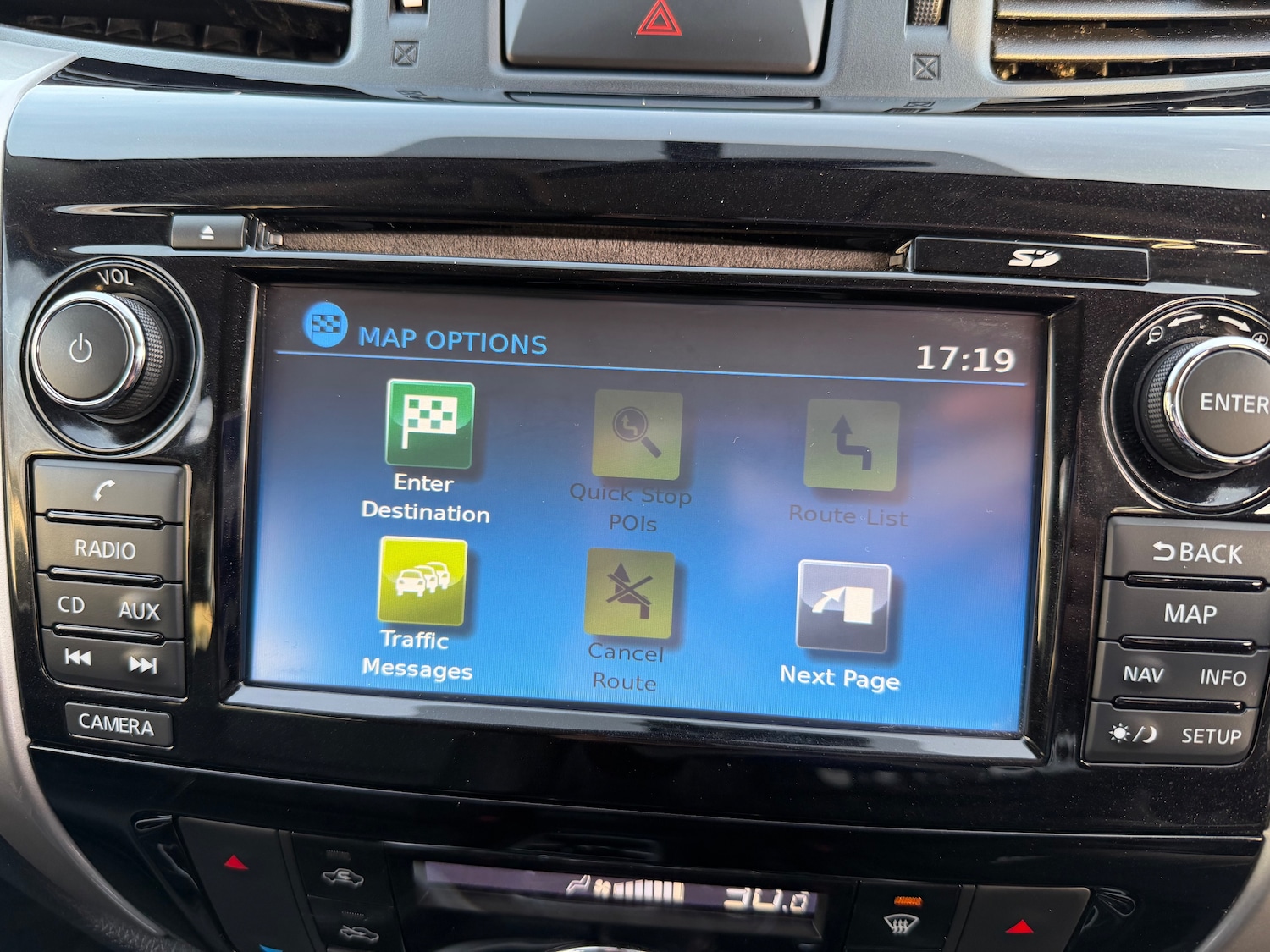 Used Nissan Navara 2018 for sale - 77979093: Photo 26