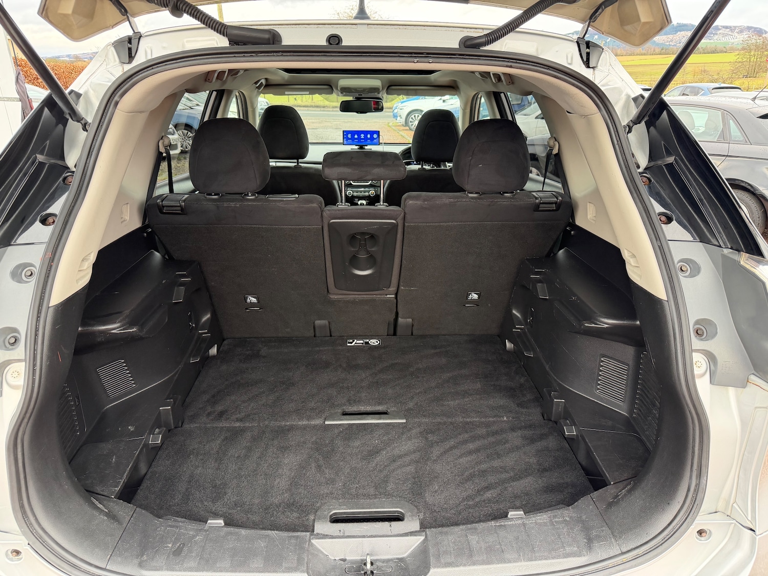 Used Nissan X-Trail 2016 for sale - 77576563: Photo 10