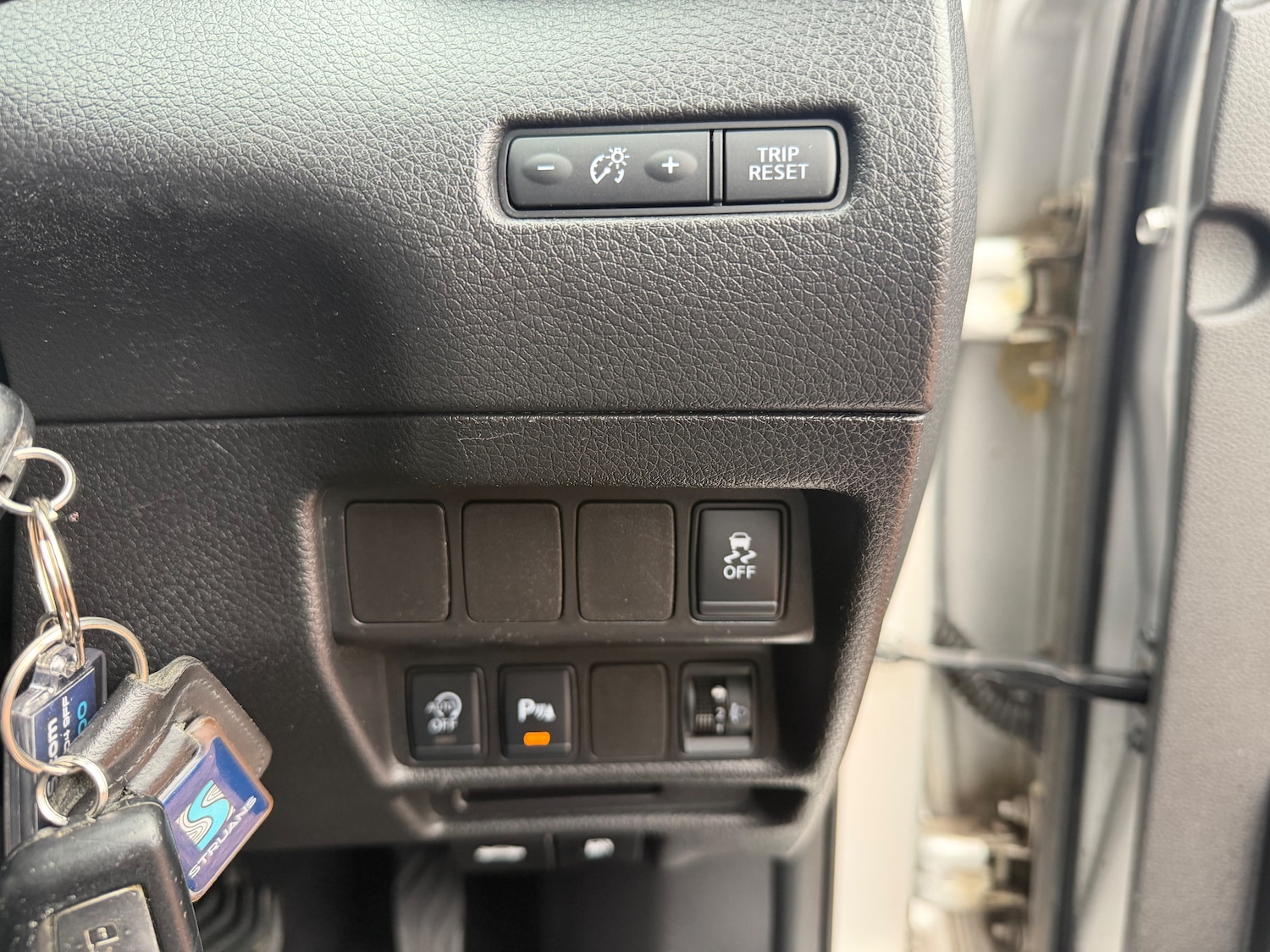 Used Nissan X-Trail 2016 for sale - 77576563: Photo 15