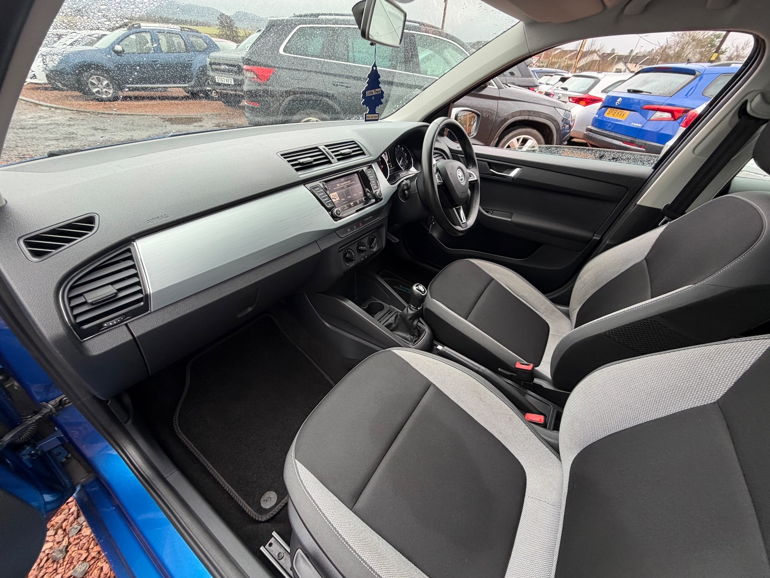 Used Skoda Fabia 2015 for sale - 77327296: Photo 20