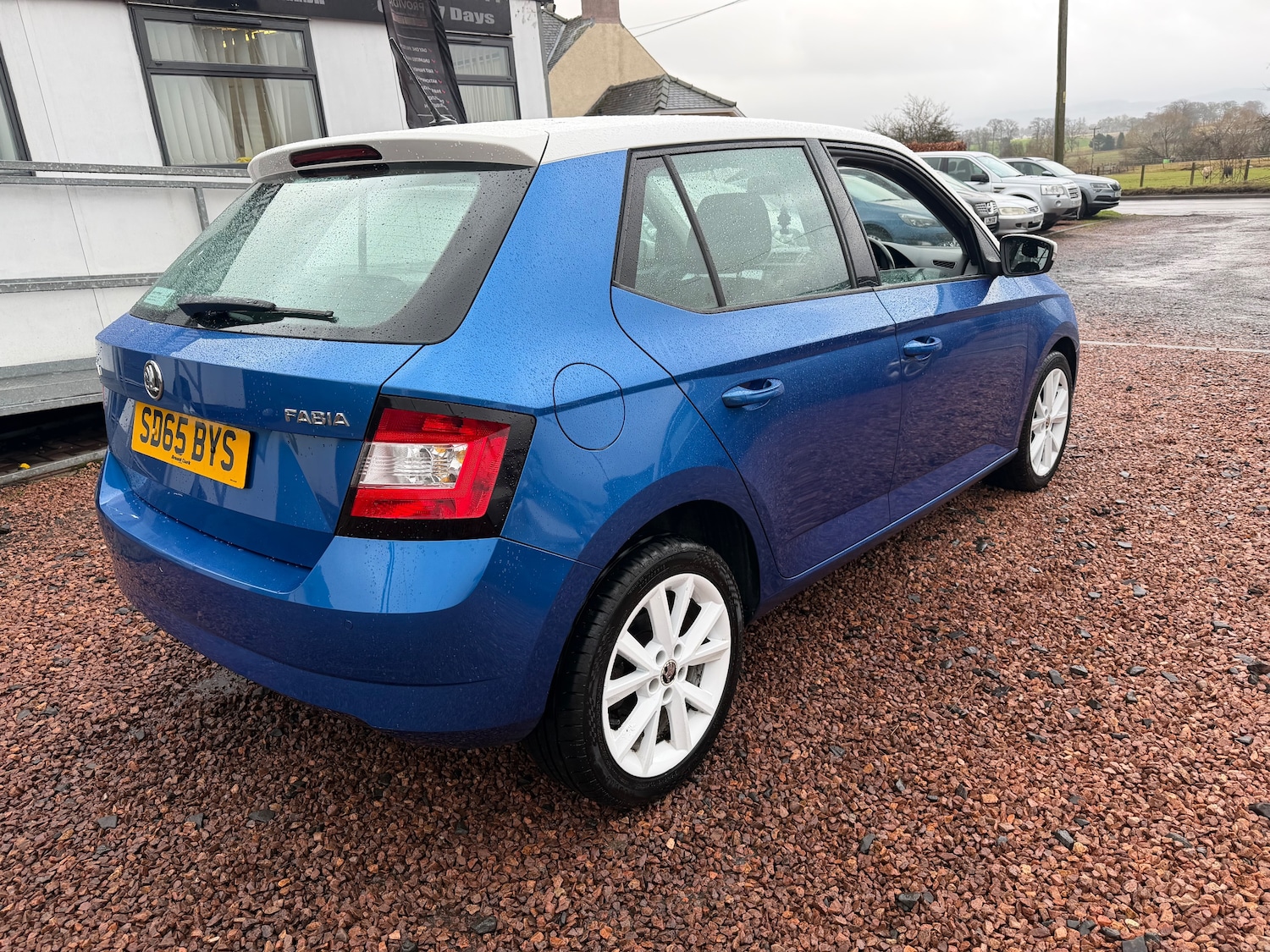 Used Skoda Fabia 2015 for sale - 77327296: Photo 3