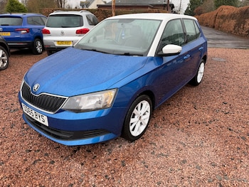 Used Skoda Fabia 2015 for sale - 77327296: Photo