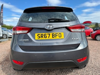 Used Hyundai Ix20 2018 for sale - 75399250: Photo