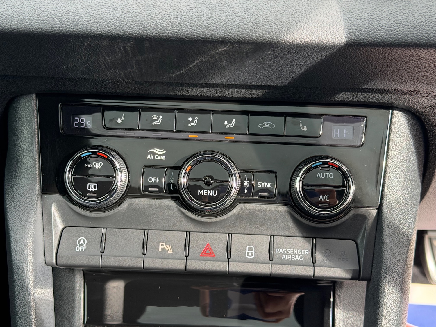 Used Skoda Karoq 2019 for sale - 78207030: Photo 33