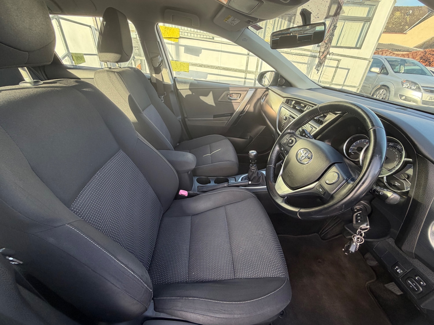 Used Toyota Auris 2014 for sale - 77355170: Photo 11