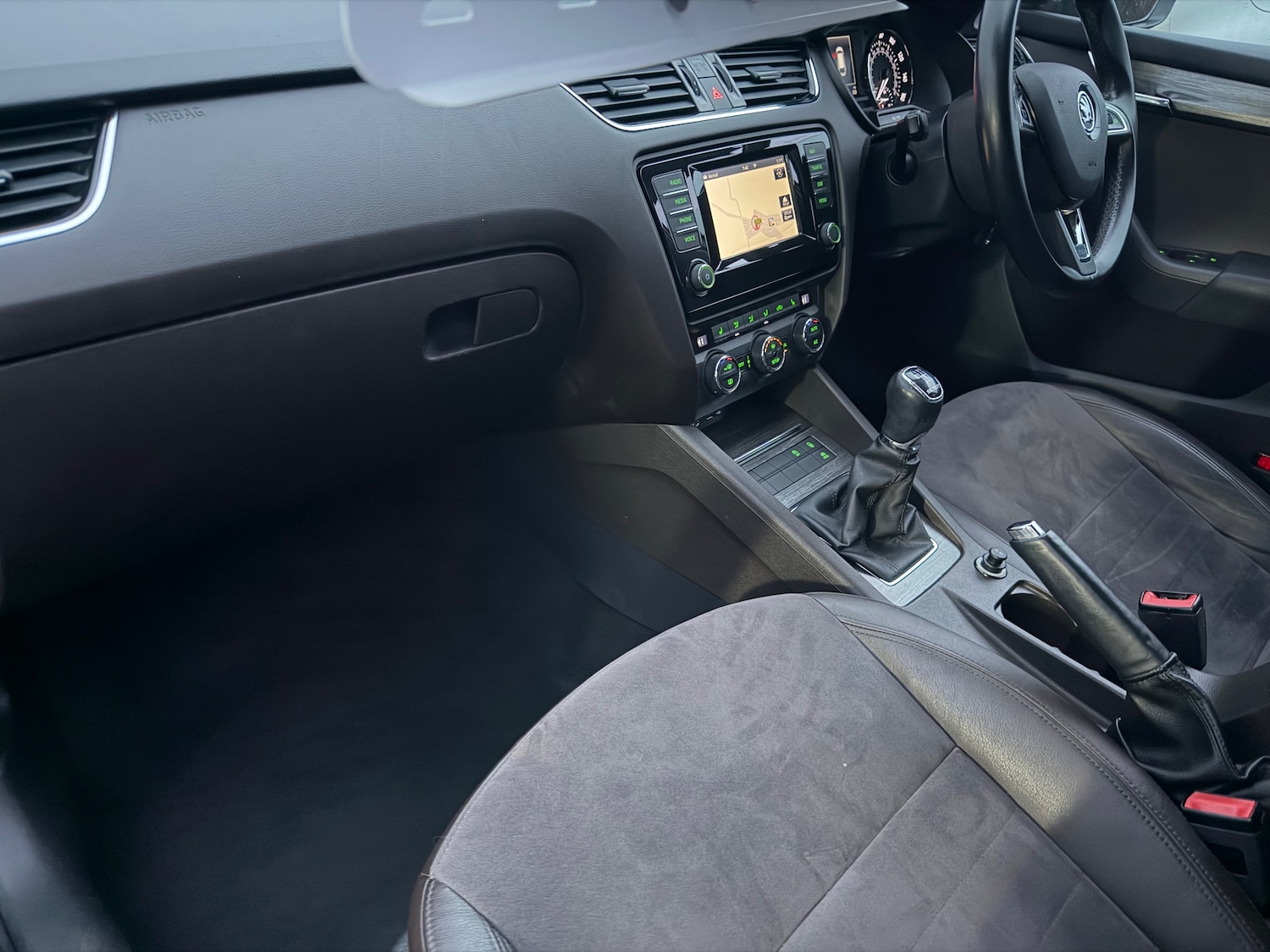 Used Skoda Octavia 2015 for sale - 77394201: Photo 15