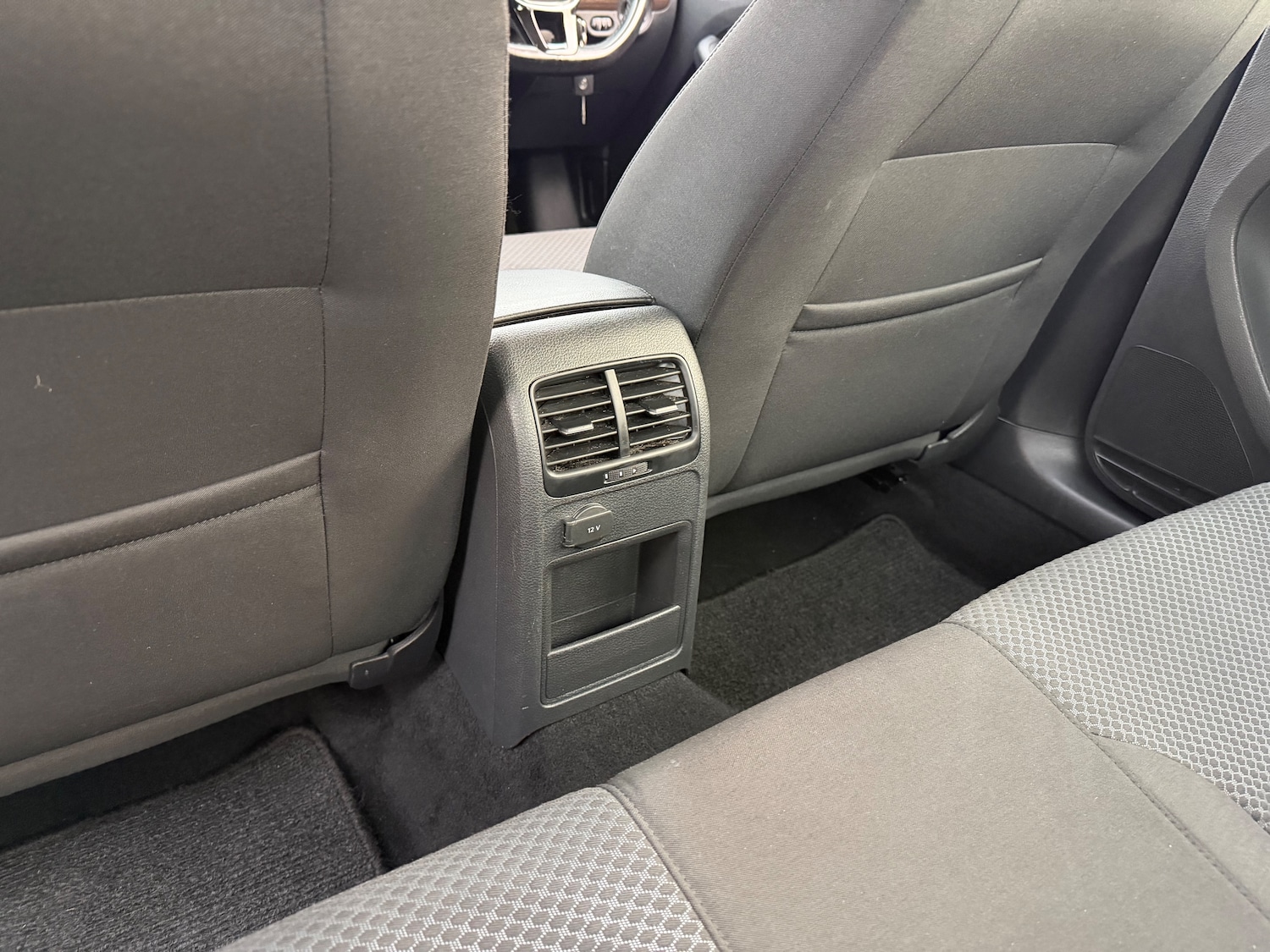 Used Volkswagen Jetta 2016 for sale - 77128699: Photo 19