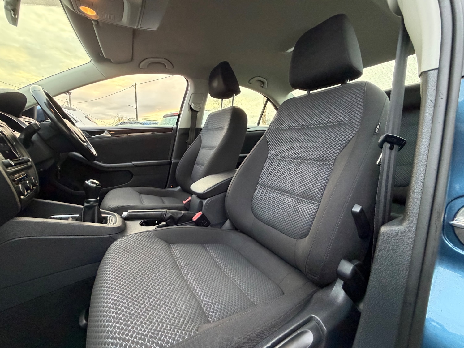 Used Volkswagen Jetta 2016 for sale - 77128699: Photo 24