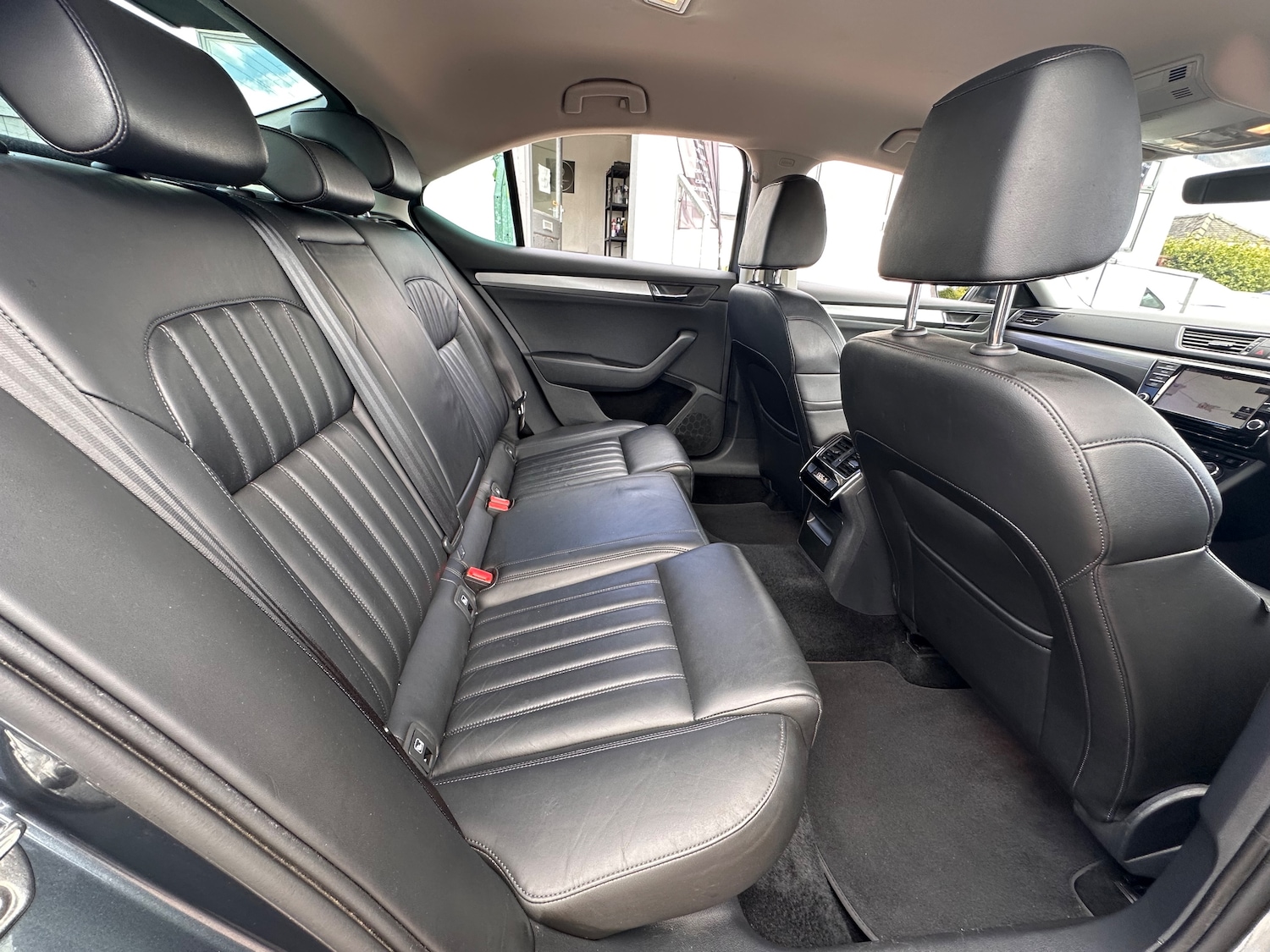 Used Skoda Superb 2017 for sale - 75974963: Photo 20