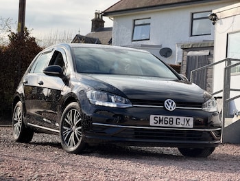 Used Volkswagen Golf 2018 for sale - 78383094: Photo