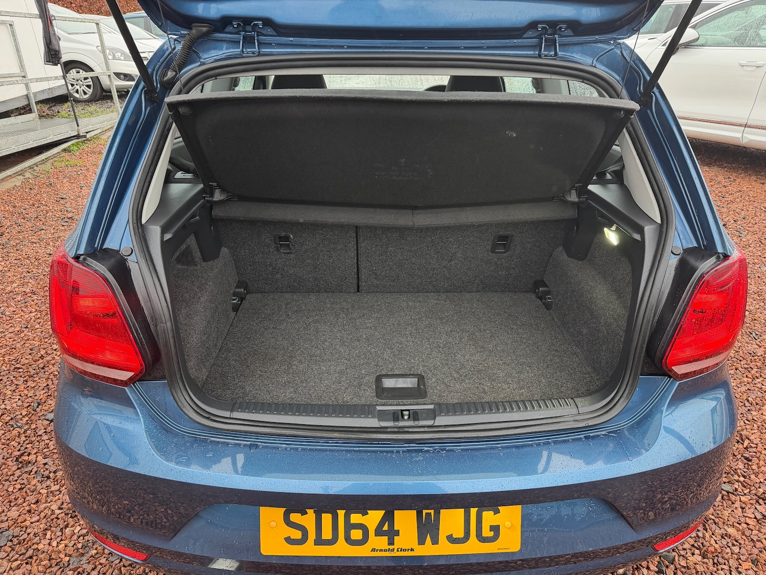 Used Volkswagen Polo 2014 for sale - 77436320: Photo 3