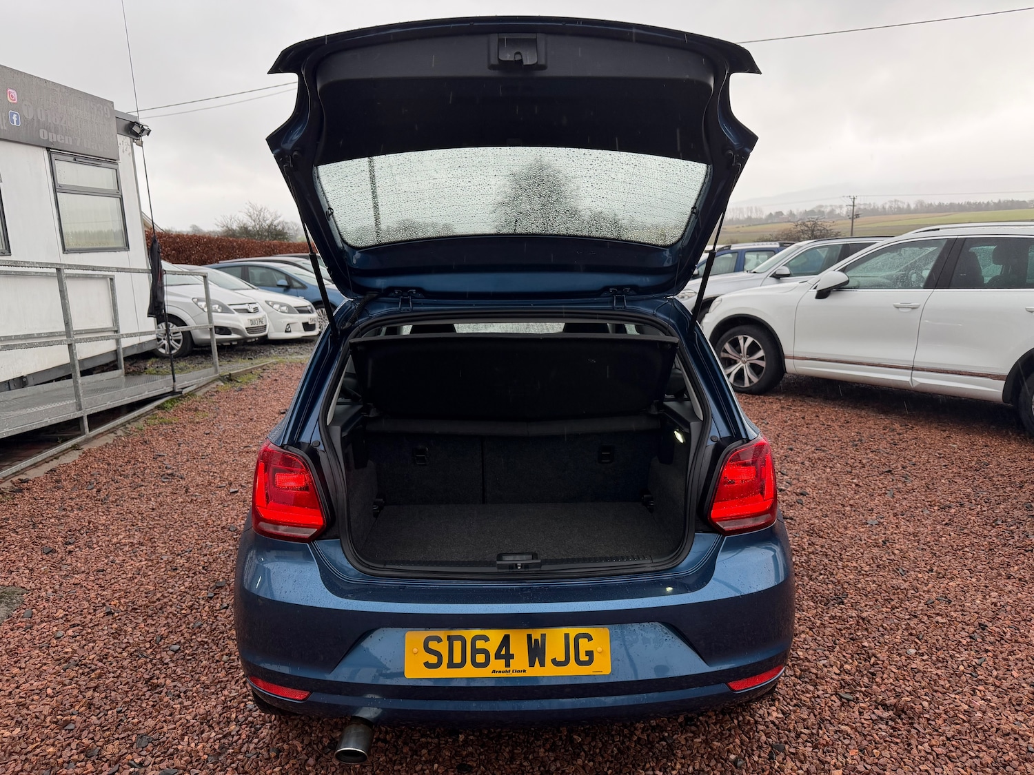 Used Volkswagen Polo 2014 for sale - 77436320: Photo 4