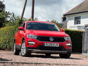 Used Volkswagen T-Roc 2020 for sale - 79090987: Photo