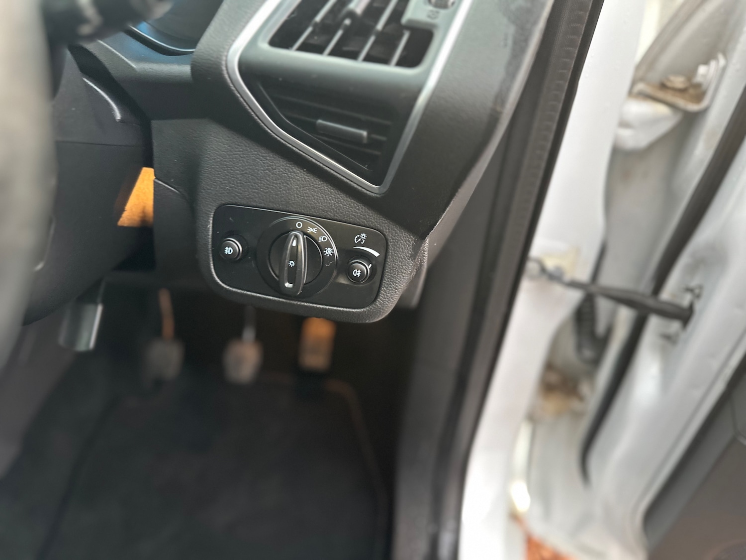 Used Ford Kuga 2014 for sale - 76826987: Photo 10