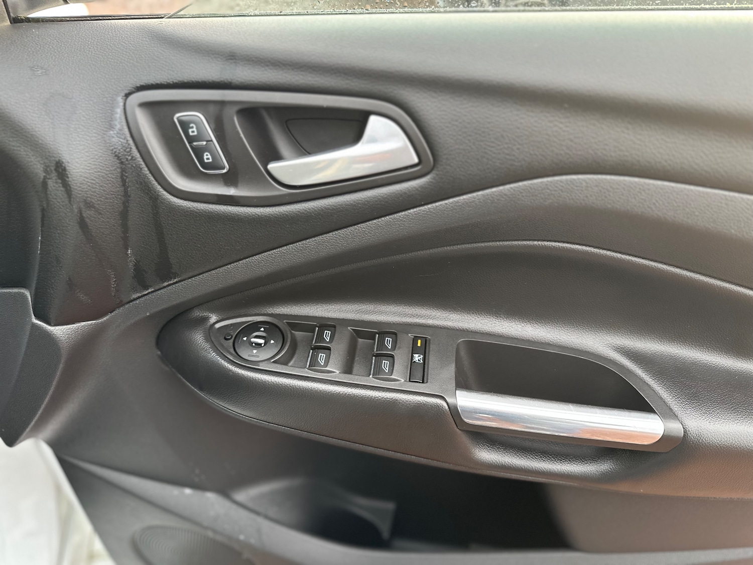 Used Ford Kuga 2014 for sale - 76826987: Photo 9