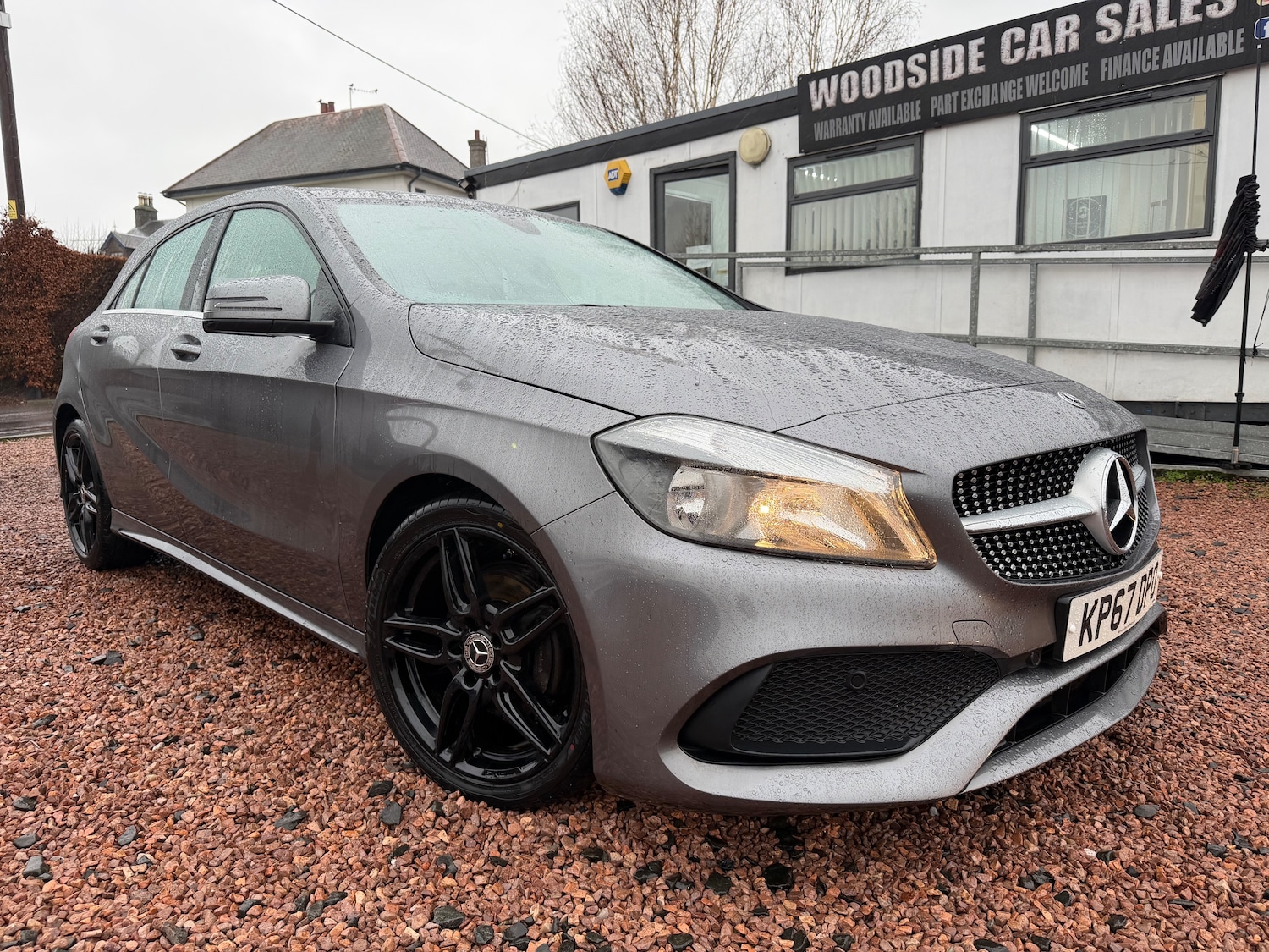 Used Mercedes-Benz A-Class 2017 for sale - 77394207: Photo 2