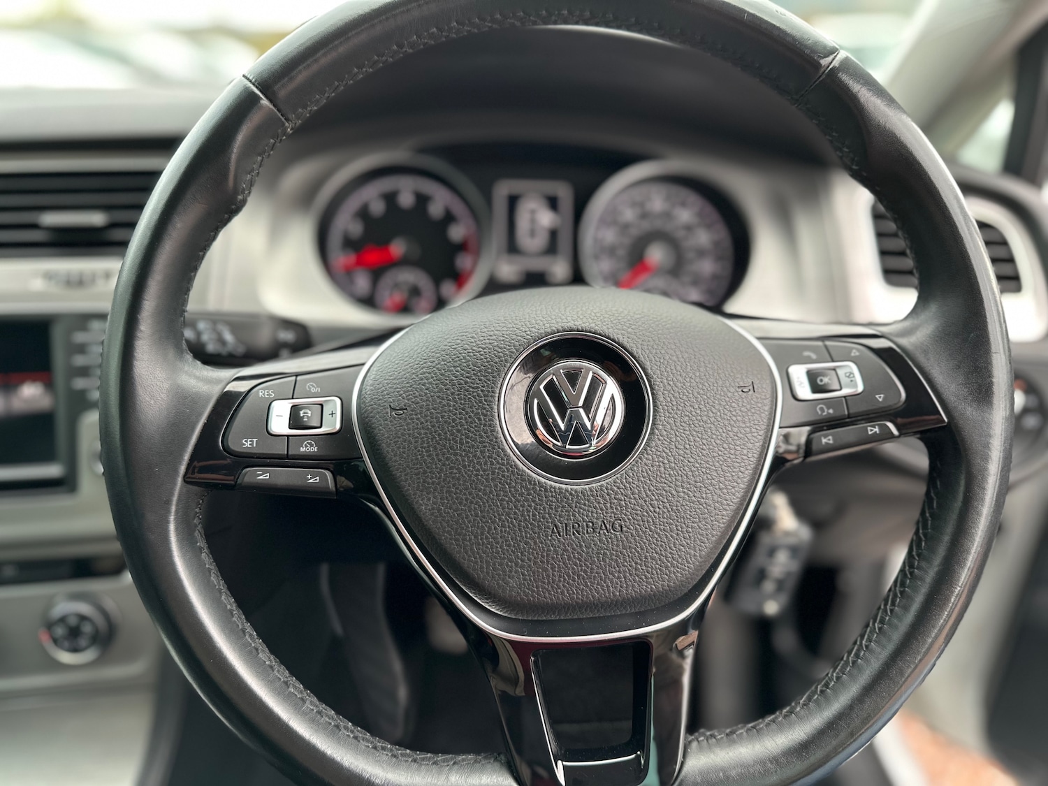 Used Volkswagen Golf 2015 for sale - 76211671: Photo 13