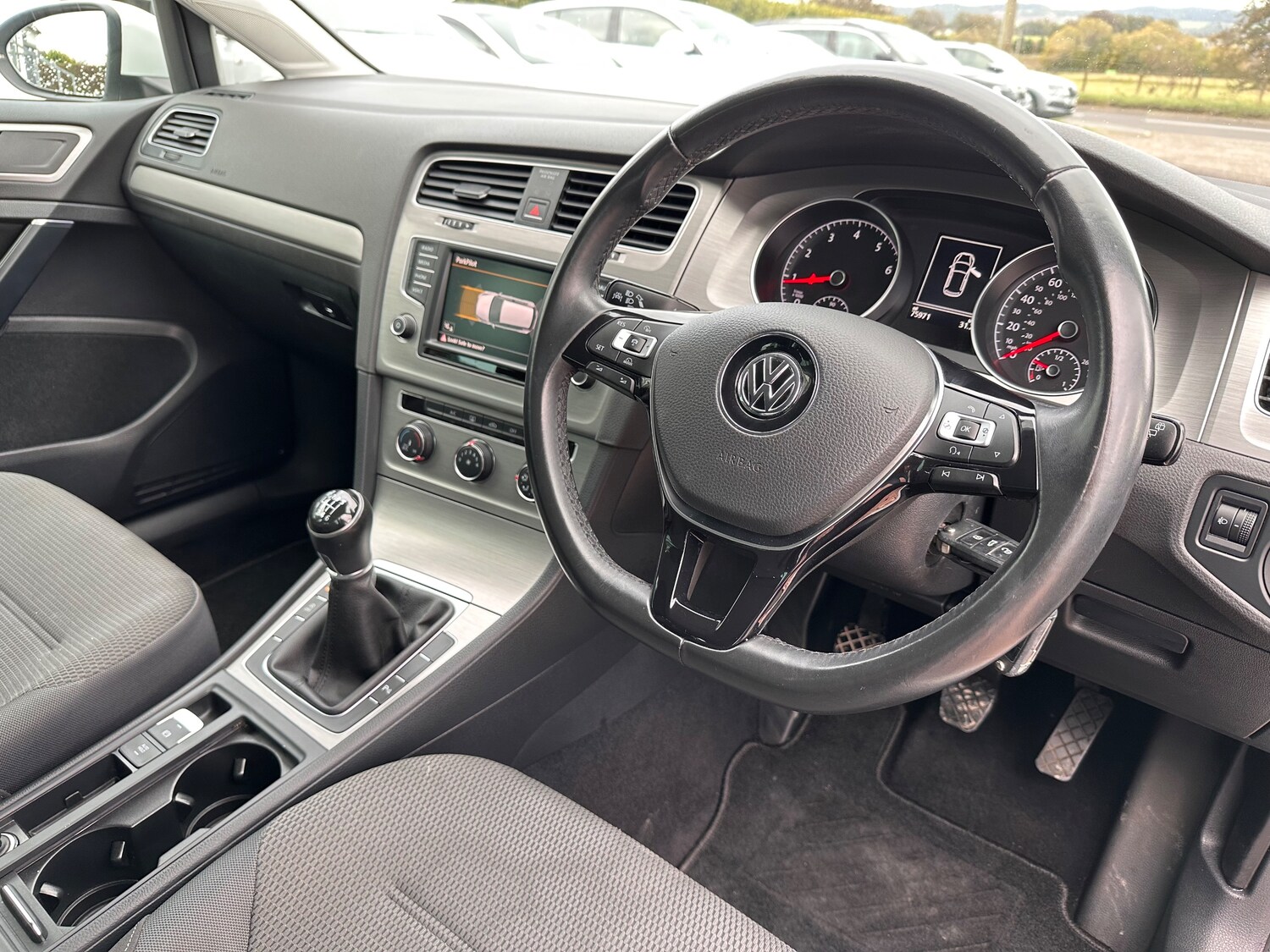 Used Volkswagen Golf 2015 for sale - 76211671: Photo 23