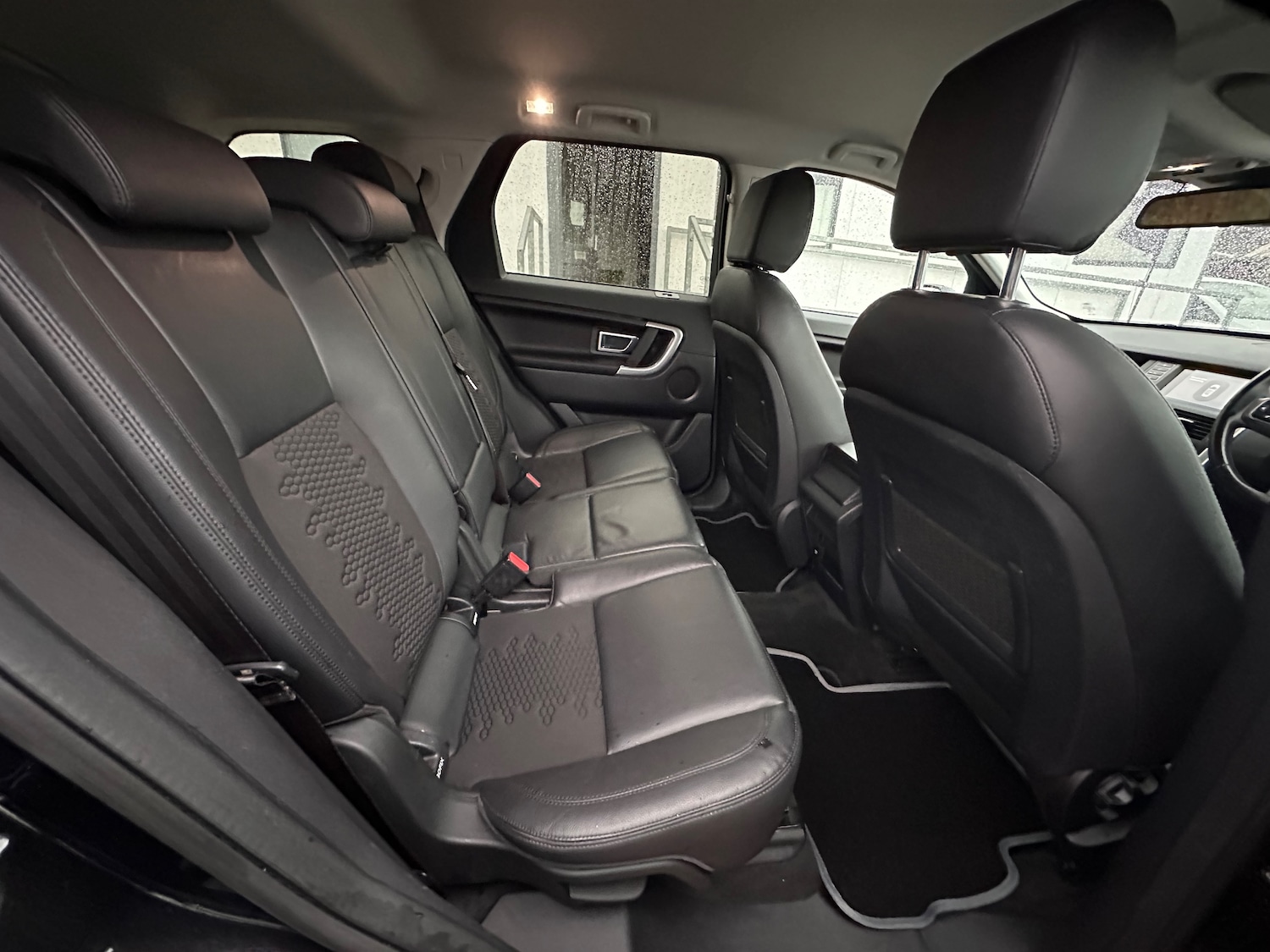 Used Land Rover Discovery Sport 2018 for sale - 76165154: Photo 14