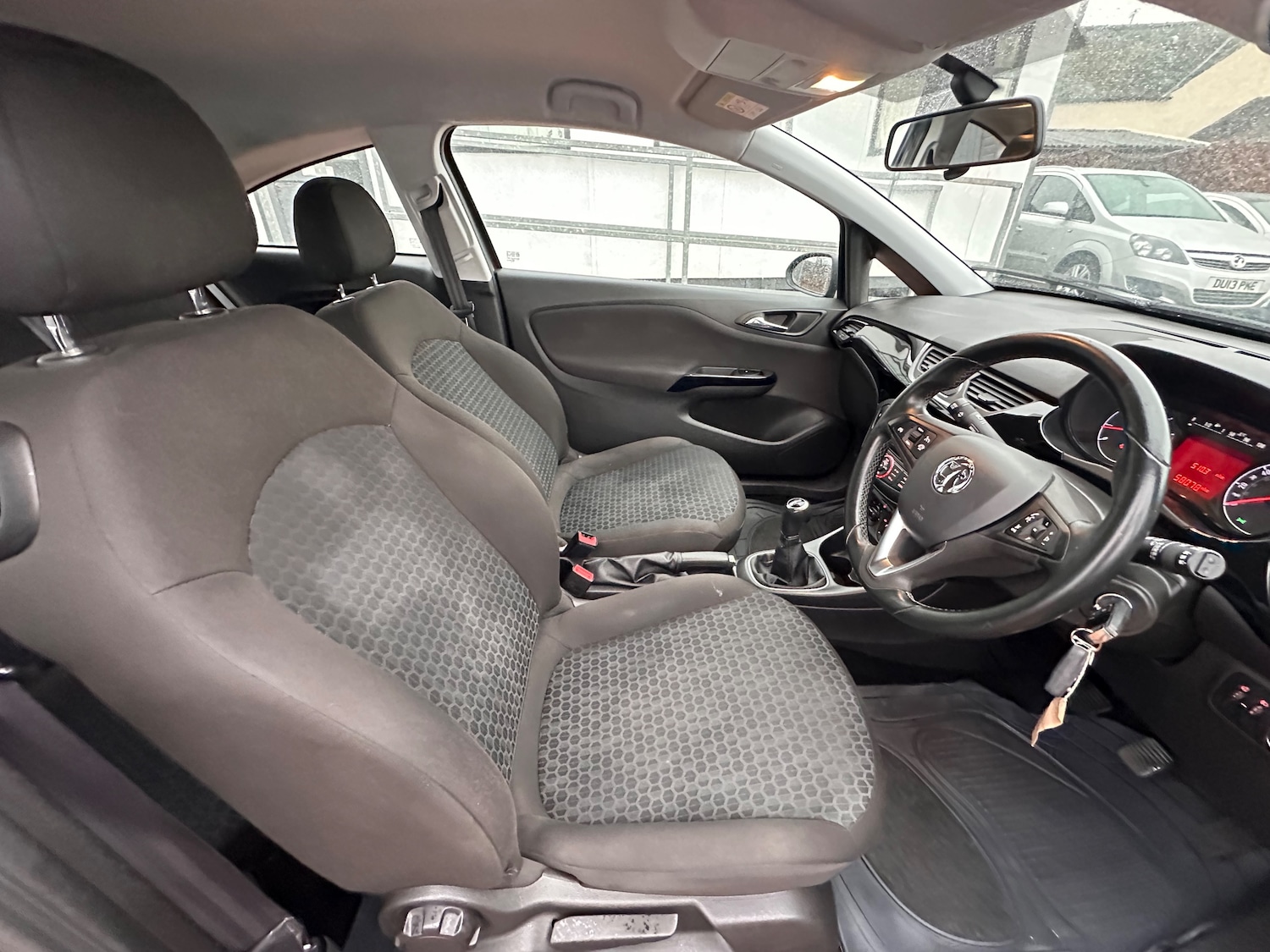 Used Vauxhall Corsa 2015 for sale - 76731739: Photo 9