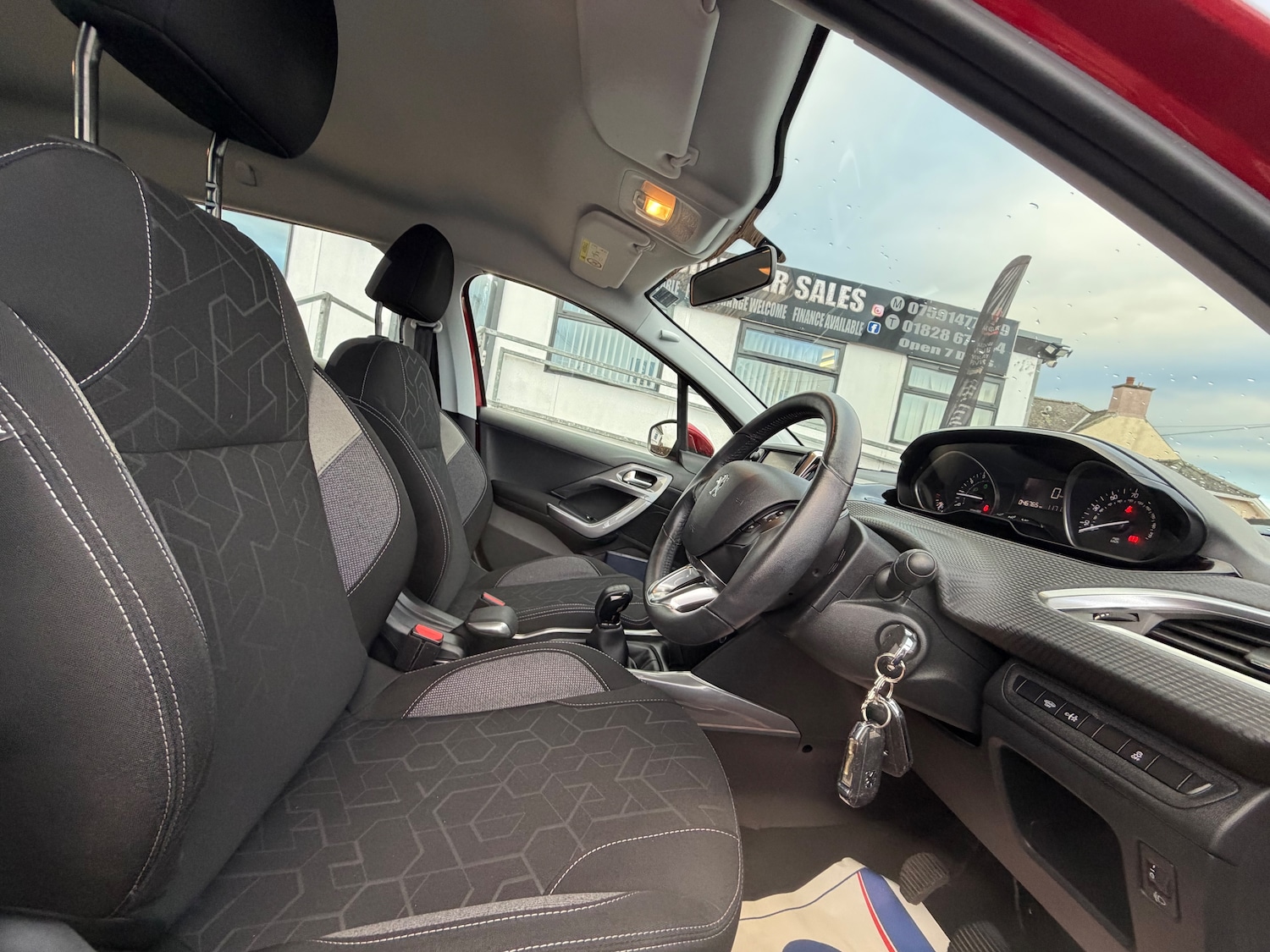 Used Peugeot 2008 2016 for sale - 77726458: Photo 20