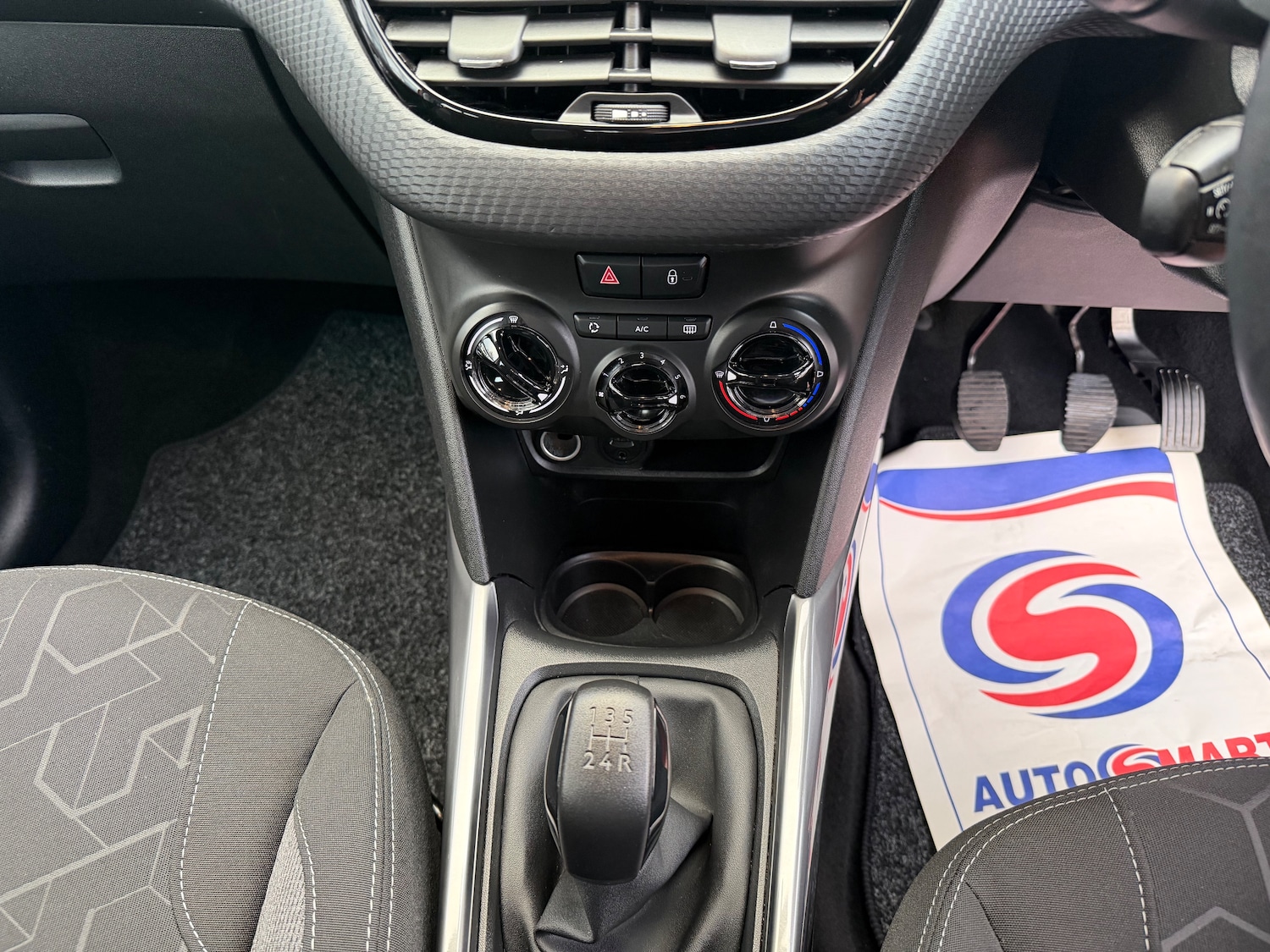 Used Peugeot 2008 2016 for sale - 77726458: Photo 25