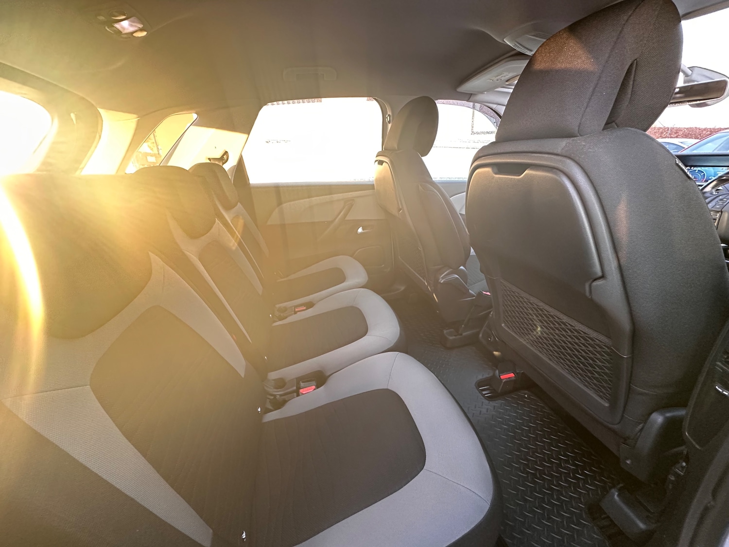 Used Citroen C4 Picasso 2015 for sale - 76581280: Photo 16