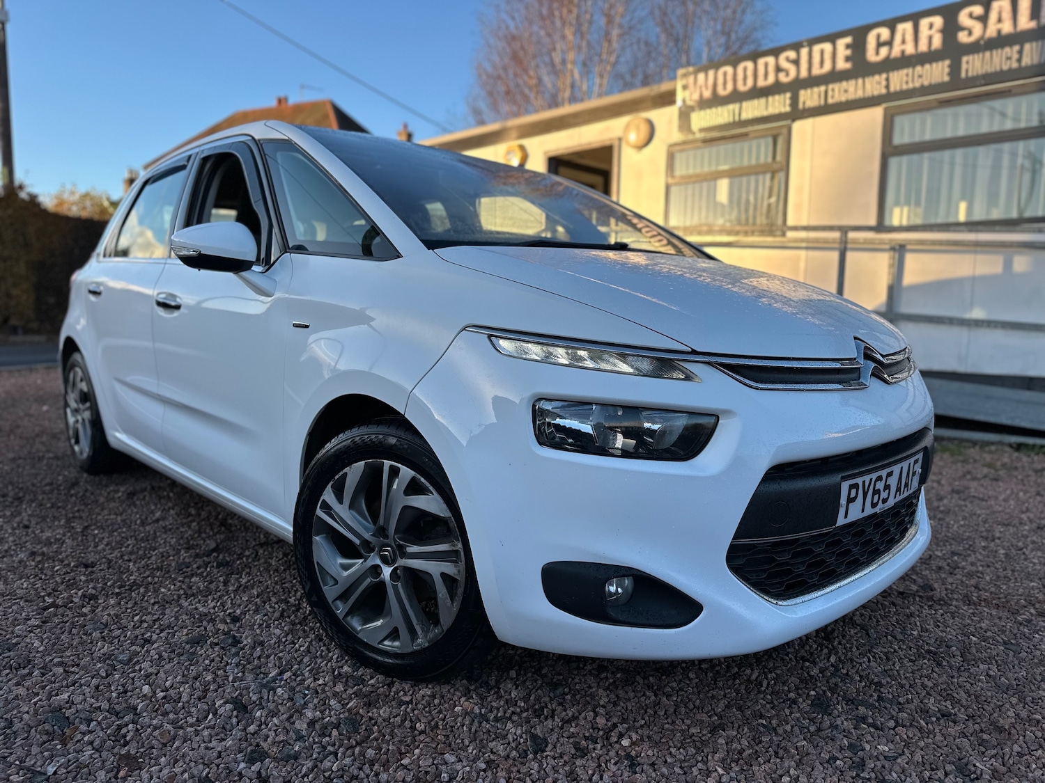 Used Citroen C4 Picasso 2015 for sale - 76581280: Photo 2