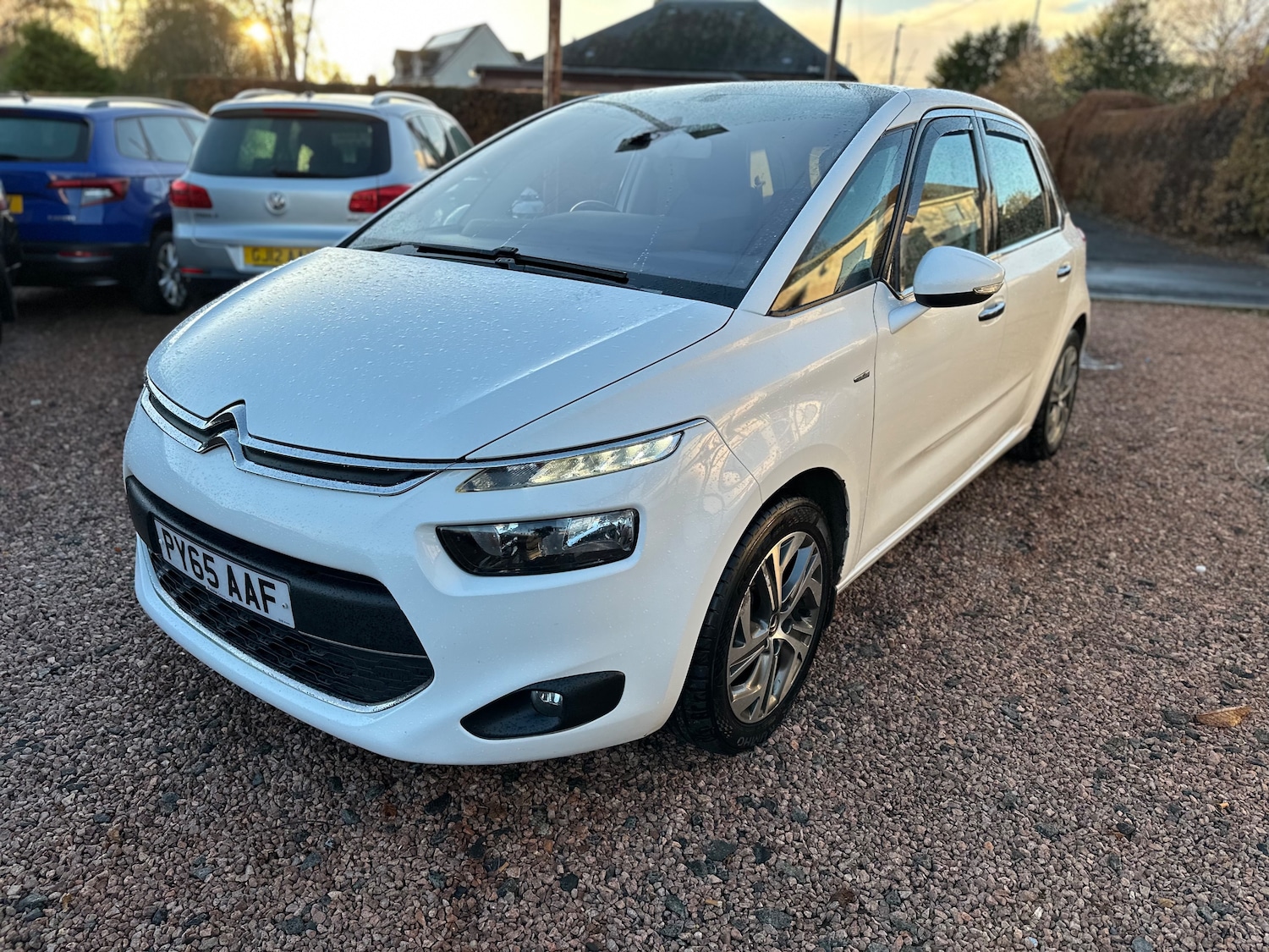 Used Citroen C4 Picasso 2015 for sale - 76581280: Photo 5