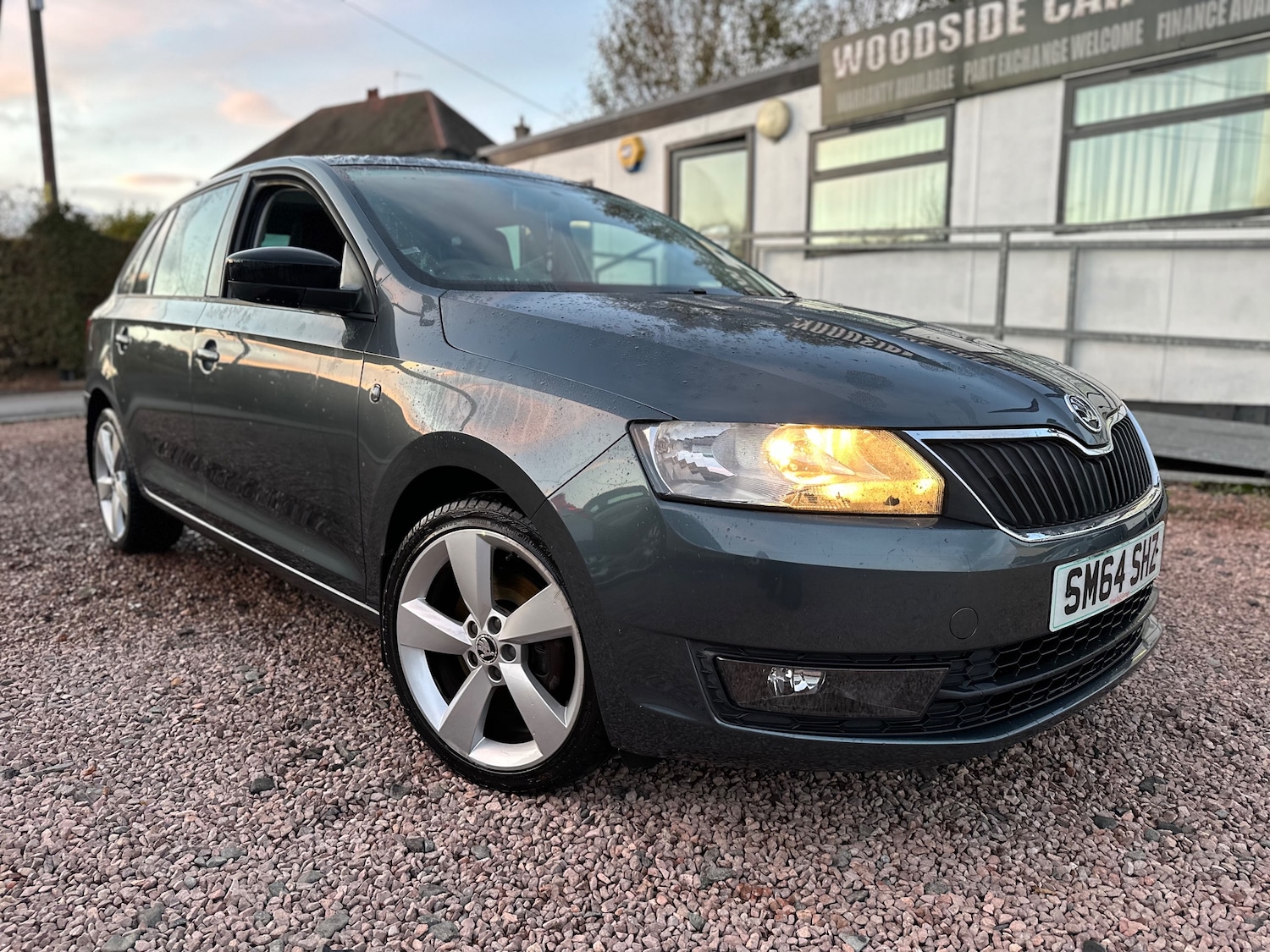 Used Skoda Rapid Spaceback 2015 for sale - 76395557: Photo 2