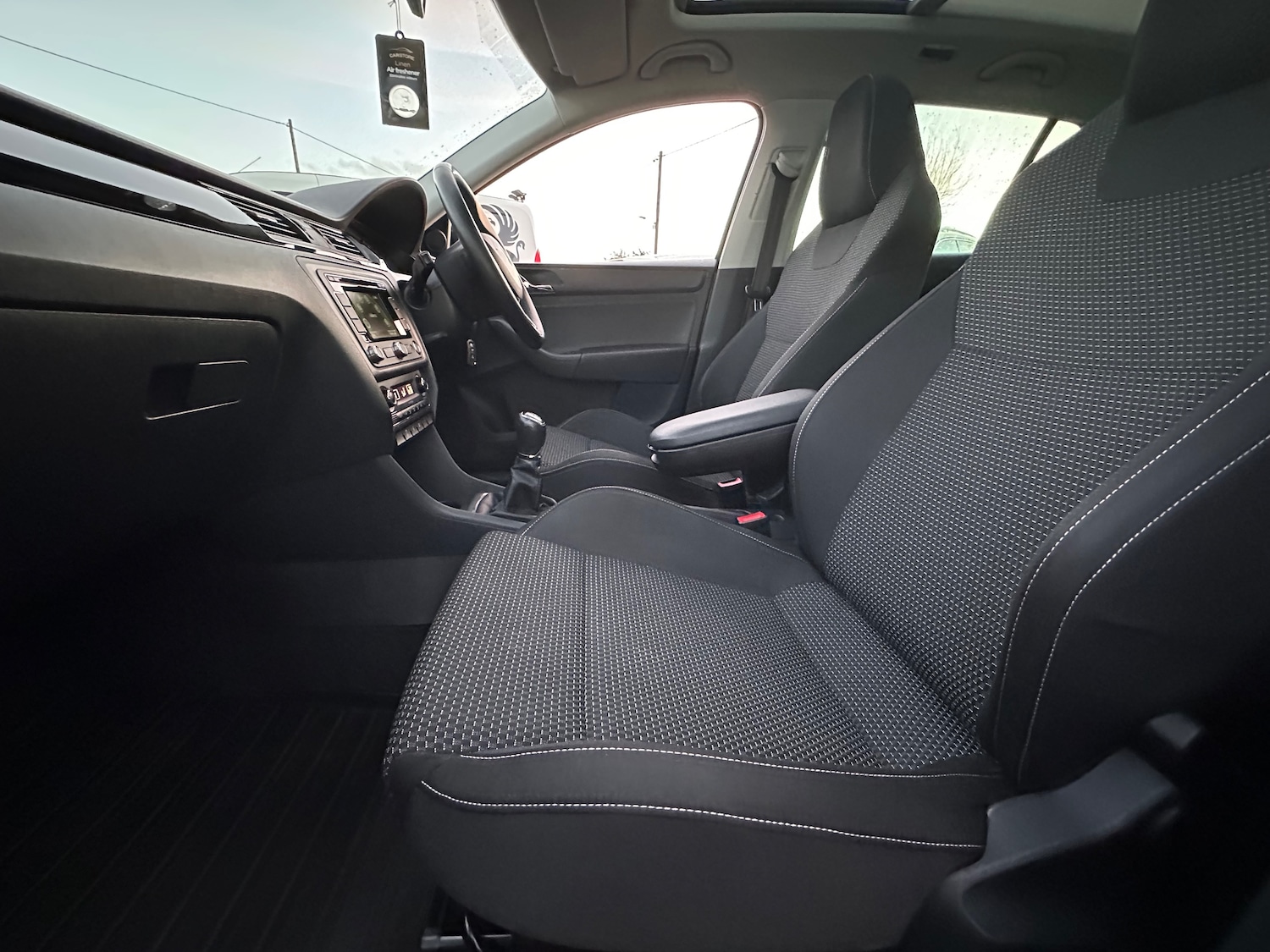 Used Skoda Rapid Spaceback 2015 for sale - 76395557: Photo 21