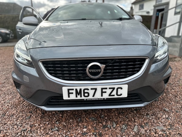 Used Volvo V40 2018 for sale - 75766584: Photo 10