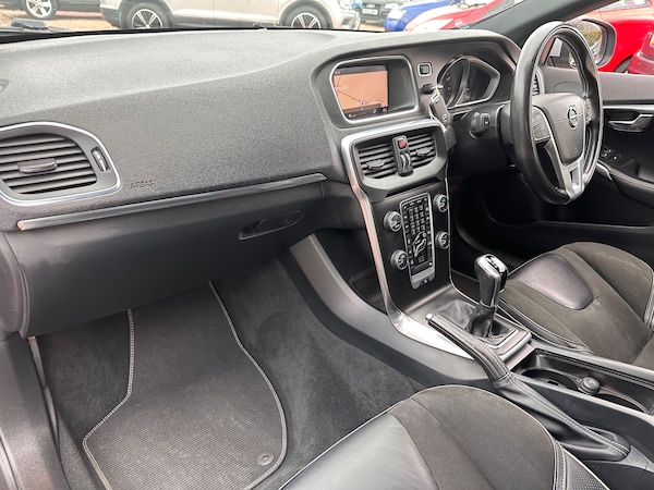 Used Volvo V40 2018 for sale - 75766584: Photo 25