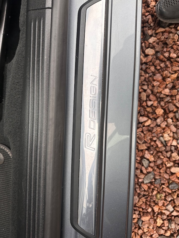 Used Volvo V40 2018 for sale - 75766584: Photo 28