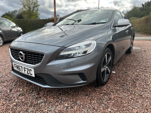 Used Volvo V40 2018 for sale - 75766584: Photo 8