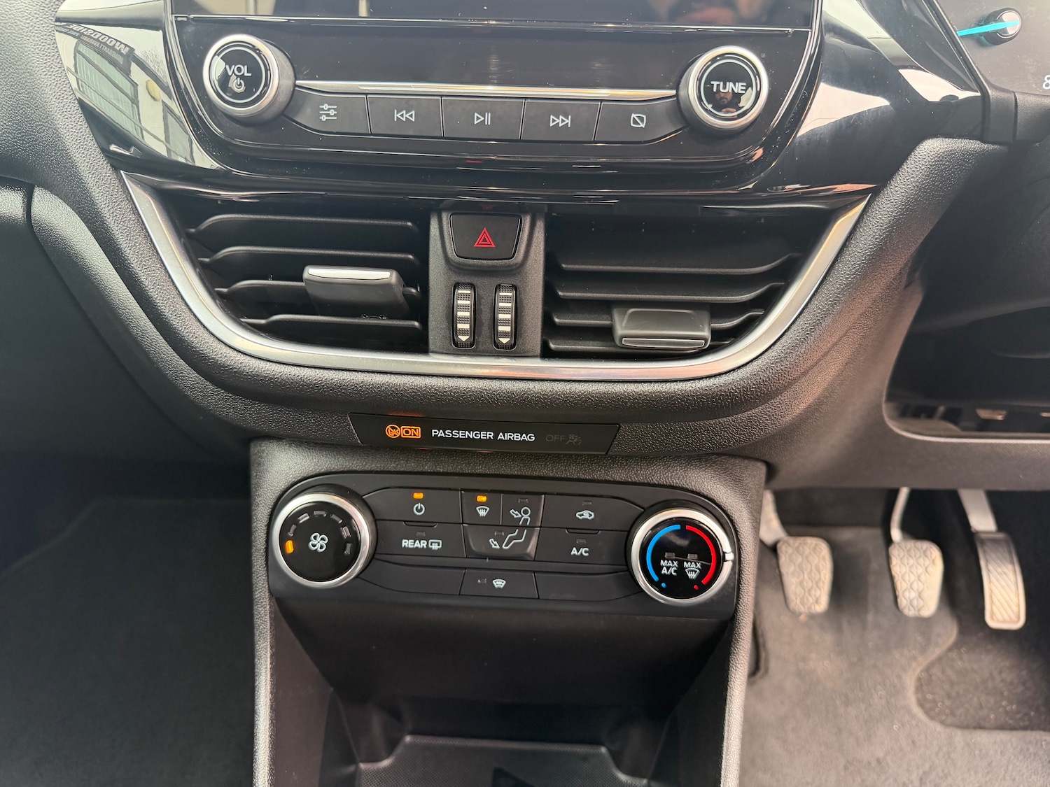 Used Ford Fiesta 2019 for sale - 78029060: Photo 24