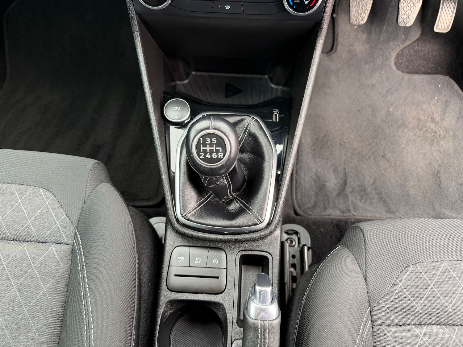 Used Ford Fiesta 2019 for sale - 78029060: Photo 25