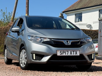 Used Honda Jazz 2017 for sale - 78445452: Photo