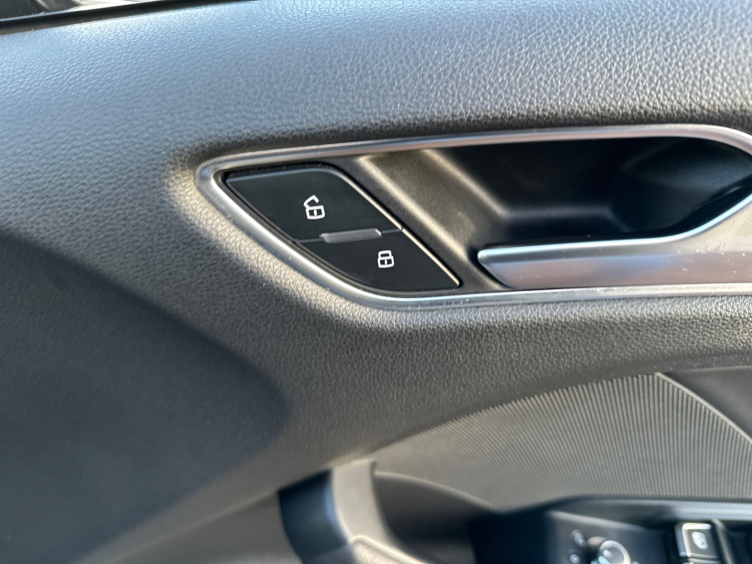 Used Audi A3 2017 for sale - 76438901: Photo 14