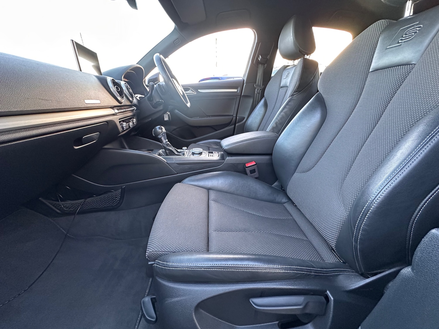 Used Audi A3 2017 for sale - 76438901: Photo 32