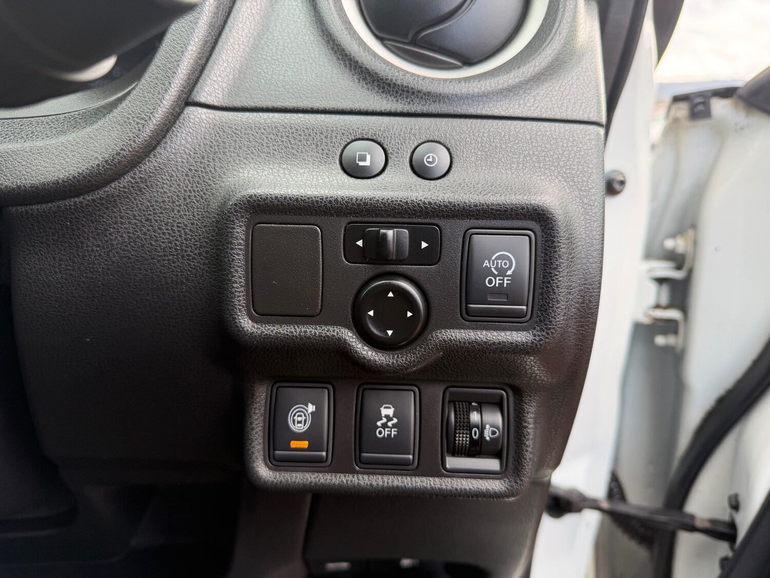 Used Nissan Note 2014 for sale - 78216070: Photo 19