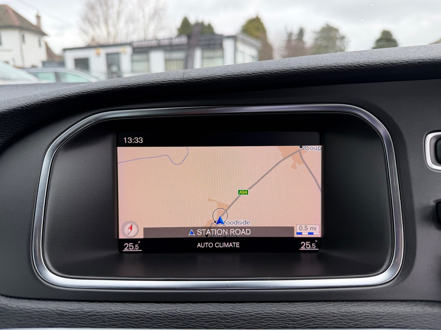 Used Volvo V40 2018 for sale - 77813452: Photo 24