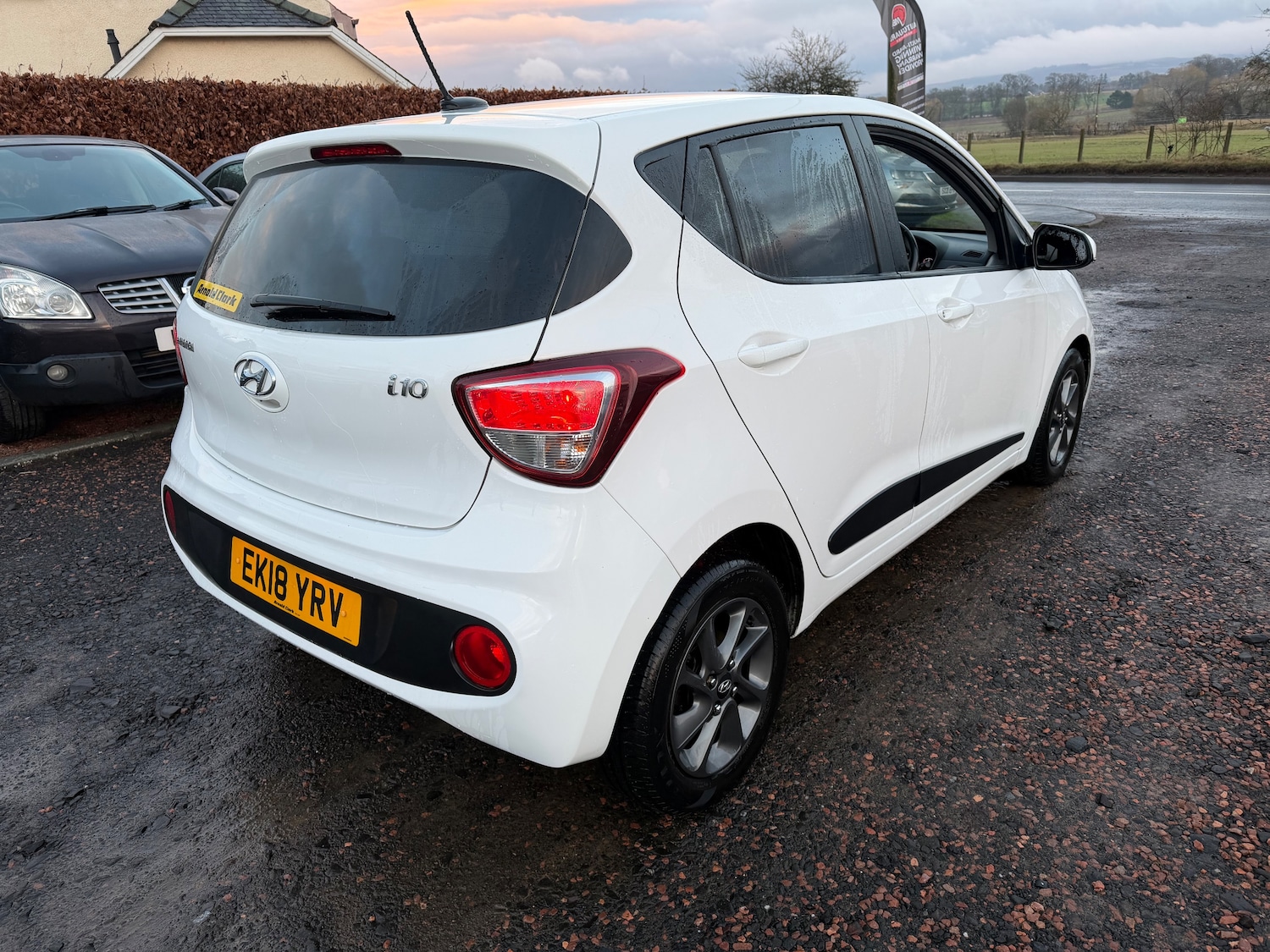 Used Hyundai i10 2018 for sale - 77236205: Photo 4