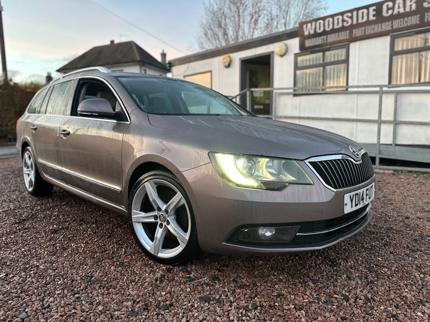 Used Skoda Superb 2014 for sale - 76535007: Photo 1