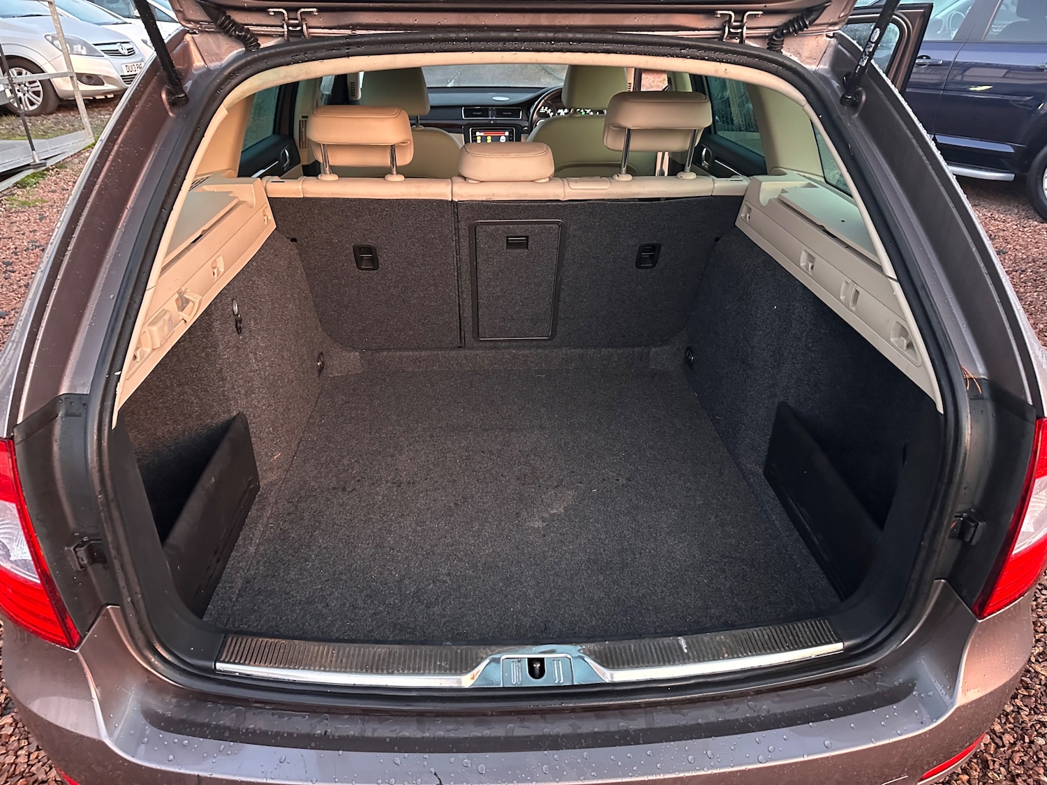 Used Skoda Superb 2014 for sale - 76535007: Photo 21