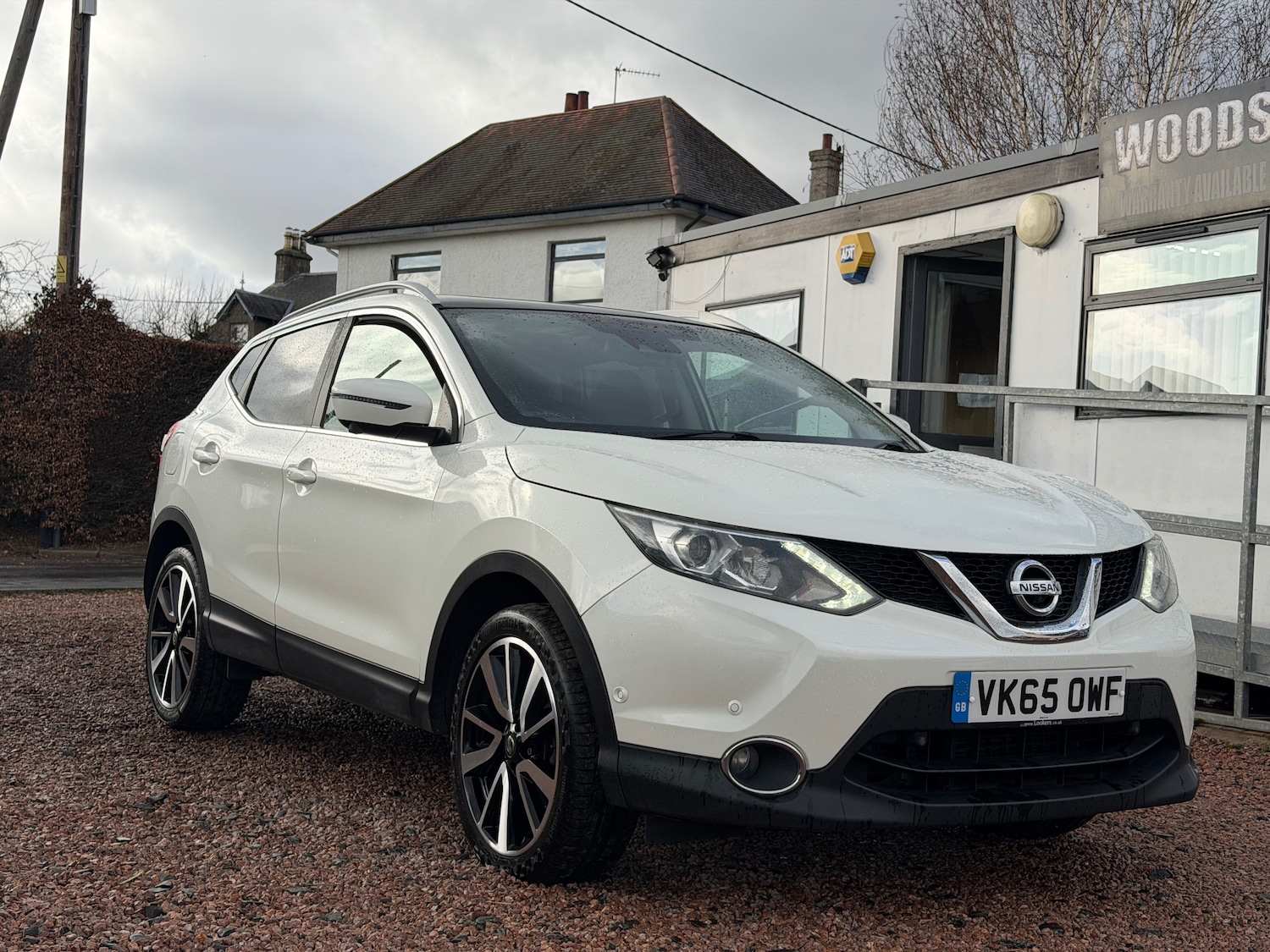 Used Nissan Qashqai 2015 for sale - 78069759: Photo 2