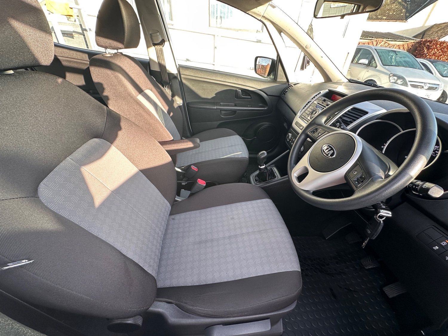 Used Kia Venga 2017 for sale - 76748523: Photo 15