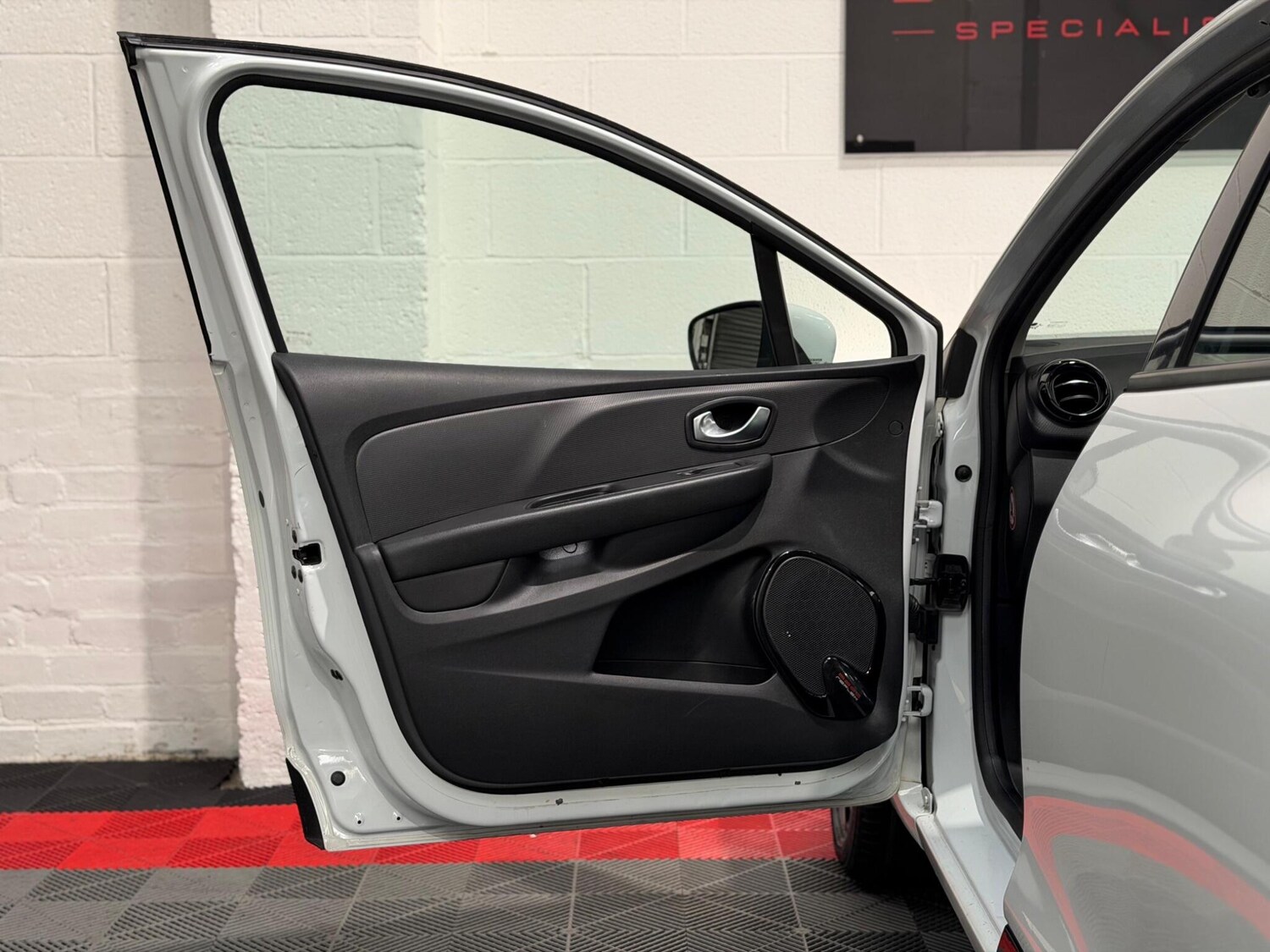 Used Renault Clio 2019 for sale - 78019402: Photo 23