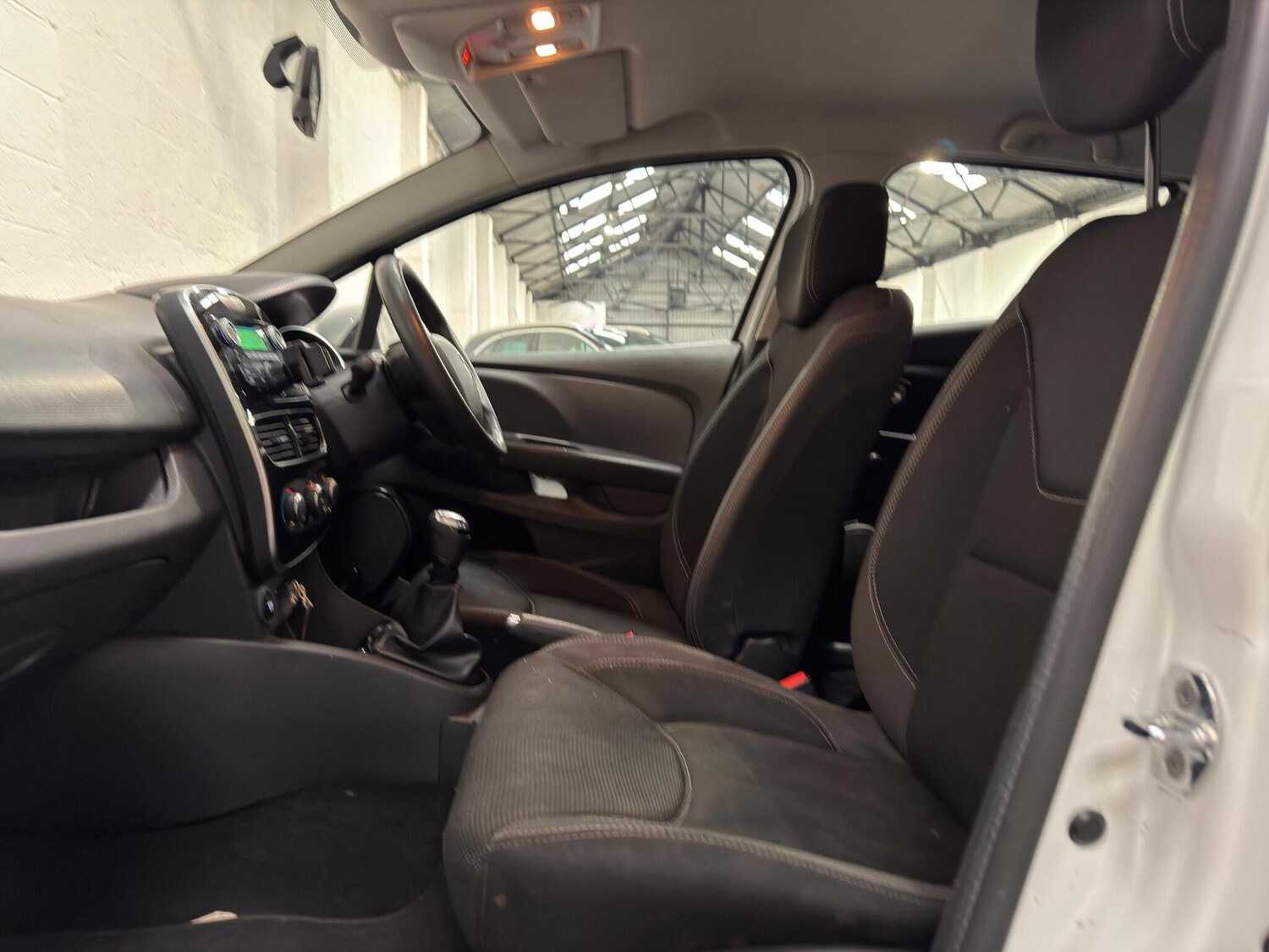 Used Renault Clio 2019 for sale - 78019402: Photo 33